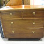 589 7577 CHEST OF DRAWERS
